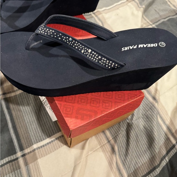 These are brand new I’m selling because they fit a little snug on my feet! - Picture 2 of 4